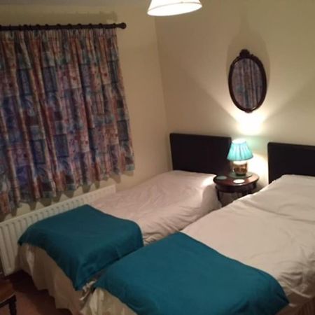 Primrose Cottage, Bushmills - Cosy Self Catering Property Ngoại thất bức ảnh